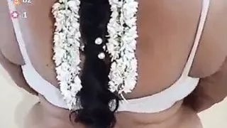 Superhot Tamil Aunty THENMOZHI.