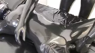 Latex bitch pt1