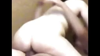 Ragazza italiana tradisce il fidanzato in Erasmus