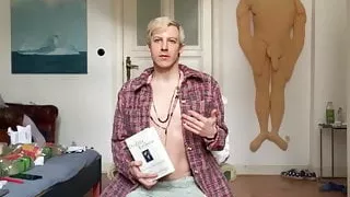 Twink ist immer hungrig nach rohem Schwanz