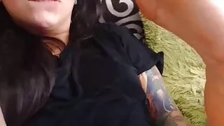 Brune Latina Self Toe Sucking Foot Worship
