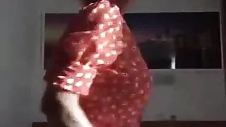 Granny olaya streptease