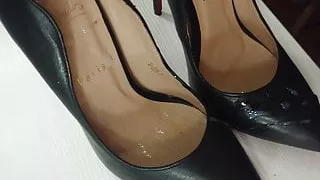 Cumshot on Louboutin leather high heels
