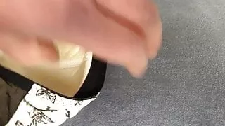 Afternoon wank with stolen bra