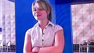 Holly willoughby arse crack