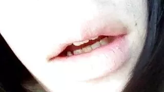 Sissy Vanessa pisst für Geliebte