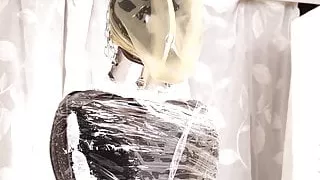 fx-tube com Latex sleeping bags and plastic step mummification