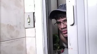 Pau no Cu da Gordinha da Favela