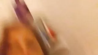 Bayou babe masturbating in bathtub