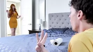 Two Hot Cougar Stepmoms Lauren Phillips & London Rose Swap