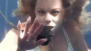 Amber testet die tanc