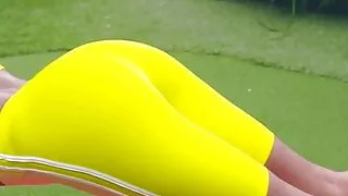 toned babe gets her pussy stretched by bwc amateur big tits