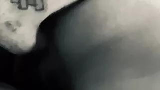 Fingering skinny milf