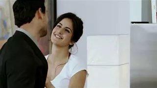Katrina Kaif – Hot Kissing Scenes 1080p