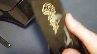Schuhfick mit riesigem Cumshot