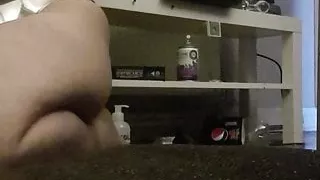 Einen Dildo in Keuschheit reiten Latowski