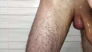 College Boy try Shave his BIG DICK (23cm) the first Time