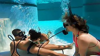 Eva Sasalka and Jason being watched underwater while fucking