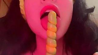 Asmr Pretty Girl Sucking Lollipop