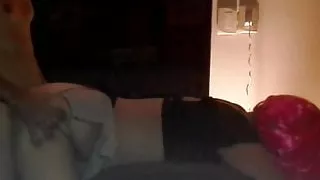 Mamo Sey chupando pija y leche en la cola