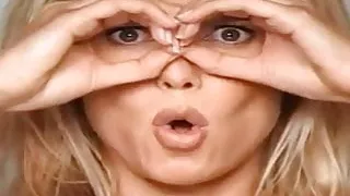 Heidi Klum & Tyra Banks - Victoria's Secret - Bras