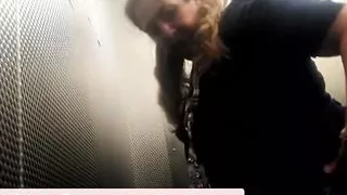 Interracial Motel 6 elevator fuck