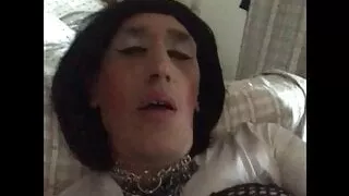 Lea he's a real fuck with me I like that