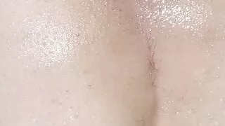 Skinny fit ass first dildo