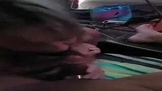 classy cougar diane give to her blowjob 