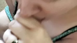 I want to suck your cock