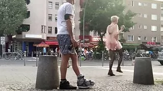 Twink ist immer hungrig nach rohem Schwanz