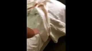 Soiree avec une petite pute asiatique