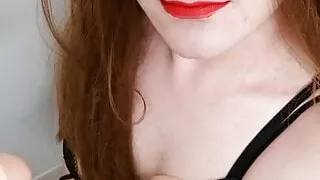 Crossdresser Niki deepthroats dildo