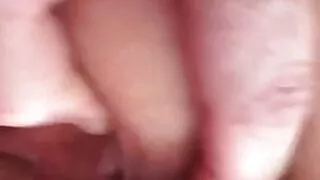 Je joue avec les trous de madame