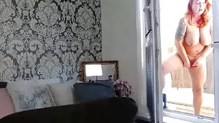 I’m so extremely horny that I need to masturbate on the balcony