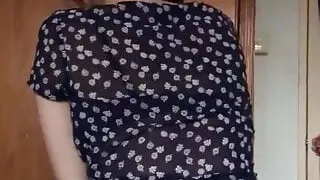 My girlfriend likes to sit on my cock