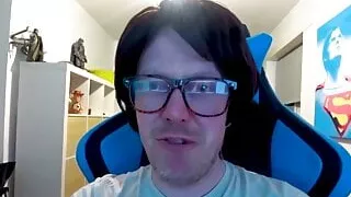 Leeds geek bangs goth and sperms her mouth