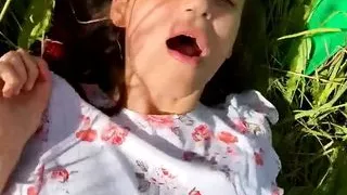 Chica Fea De Cono Apretado Folla Con Padrastro En Publico