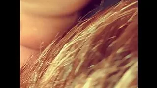 Amateur pussy licking