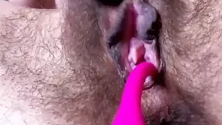 hairy slut cums with dominatrix