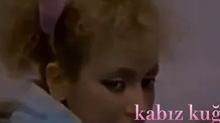 Faruk Peker Yasli Adamin Genc Karisi ile Yiyisiyor Turk Film