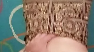 Mi mami y yo le gusta que me venga en sus nalgas