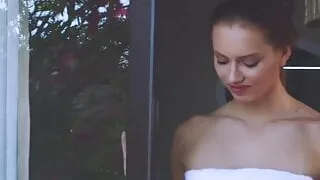 lesbian mature flexible mia split fucks her gymnastics instr