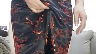 Amateursex, Asiatische Weiber, Chinesische Girls, Crossdresser, Indonesische Weiber, Masturbation, Satin