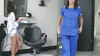 college stepmoms lick, Alexis Fawx and Vina Sky