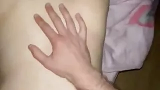 sikecegi amcigi gosteriyor