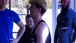 Cum on mom’s pussy, bro