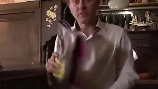 Ta PUTE de patronne Charly  te paie en nature