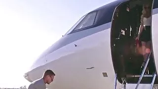 closeup big dick famous influencer elsa lives out her anal f