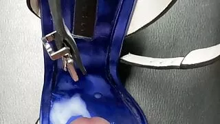 Cuming all over these sexy heels